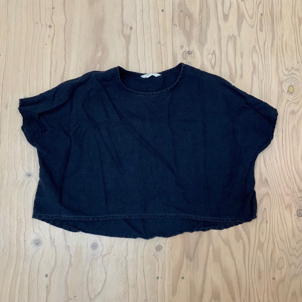 Elizabeth Suzann Linn top